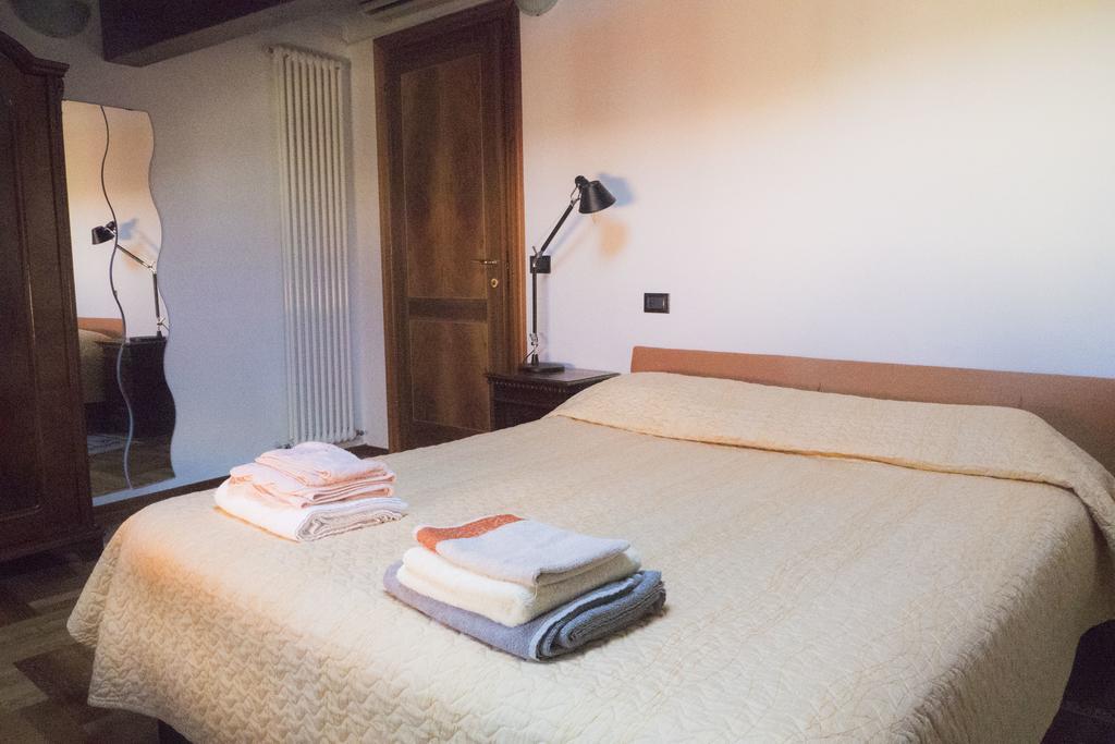 Appartamento Casa Bella Pratello Bologna Esterno foto
